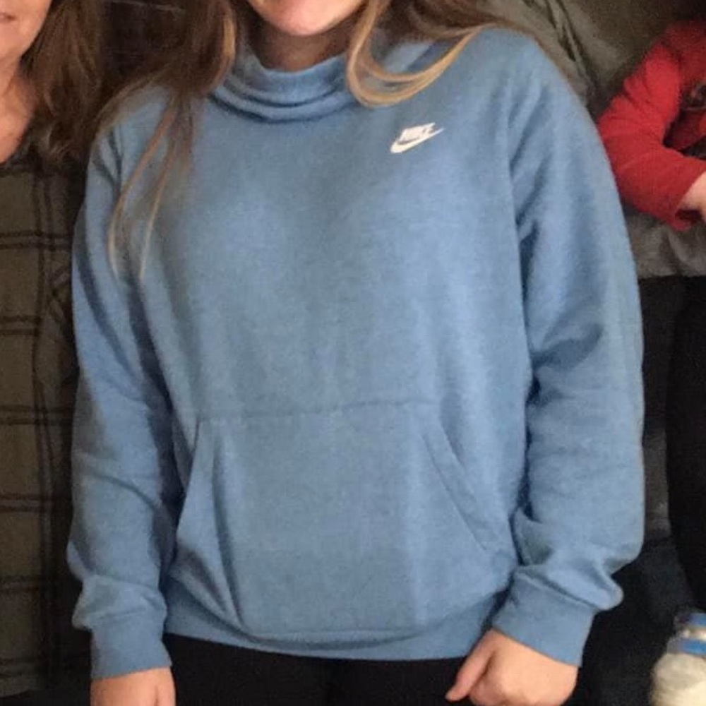 nike pullover